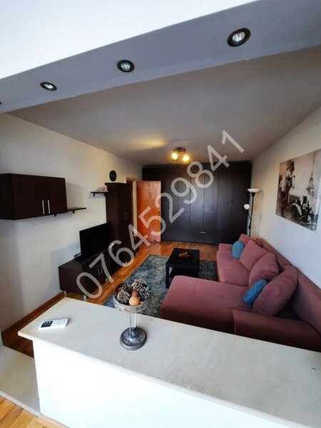 Titan, Aleea Barajul Sadului, la 8 minute metrou Titan, renovat.